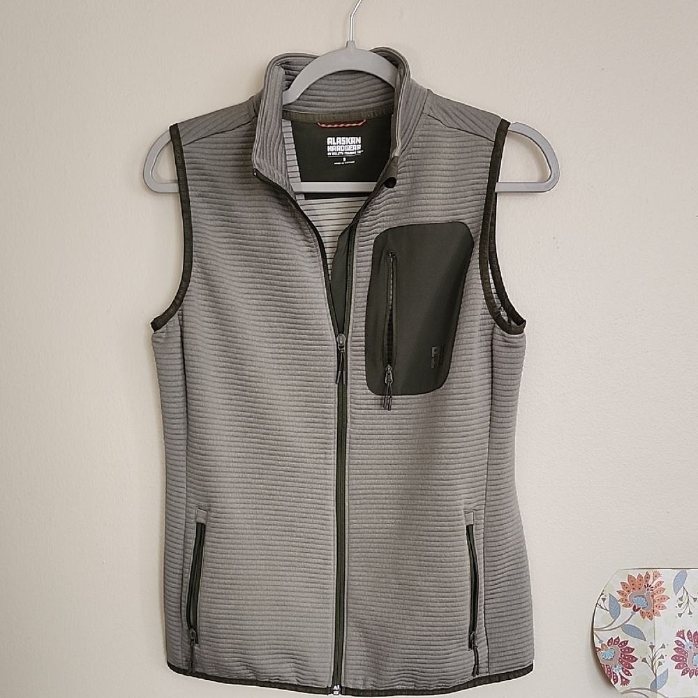 Duluth Trading | Alaskan Hardgear Vest Green Small